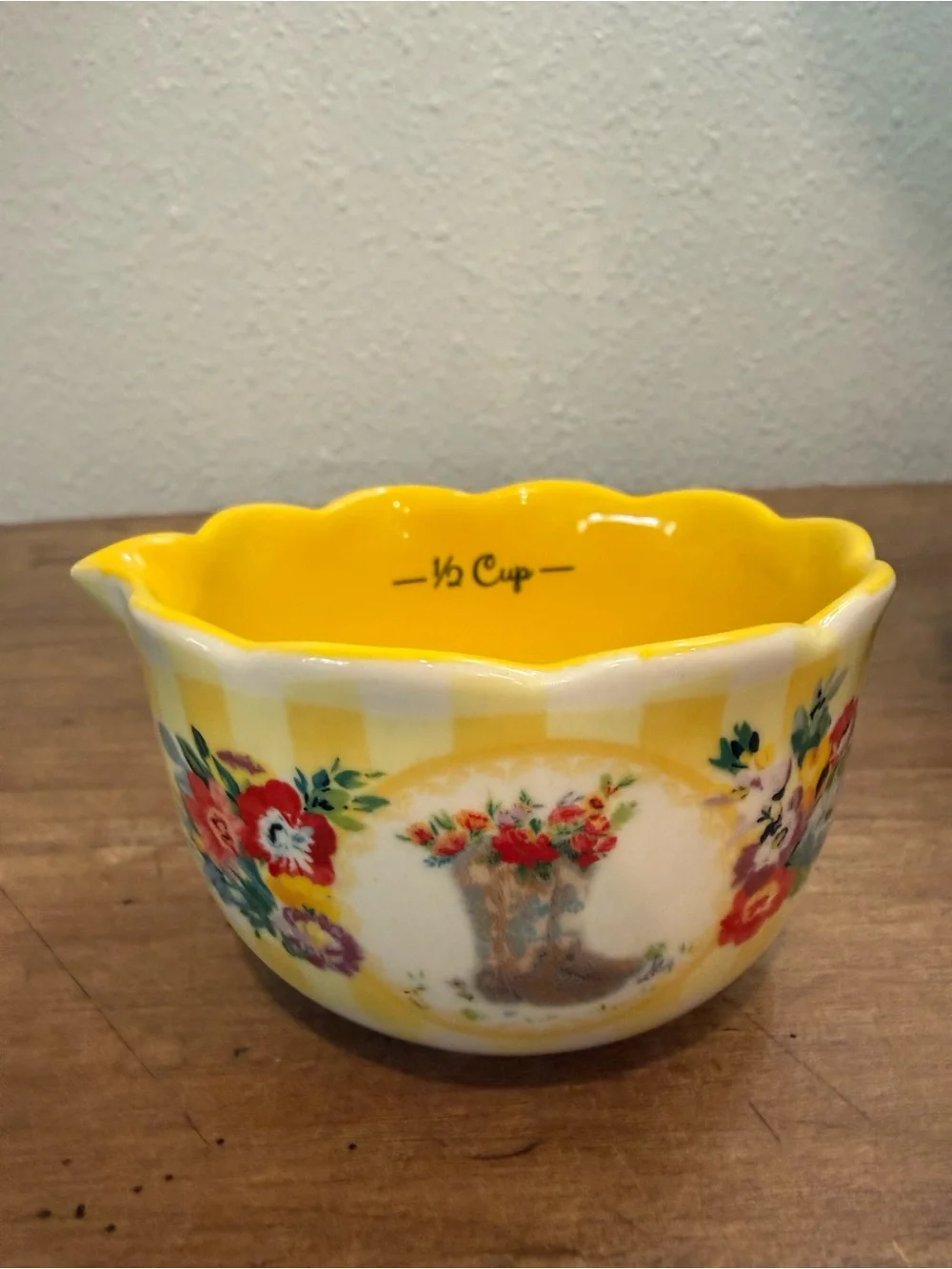 Pioneer Woman Farm Animal Stoneware Measuring Cups Set of 4 NWOT Floral Gingham